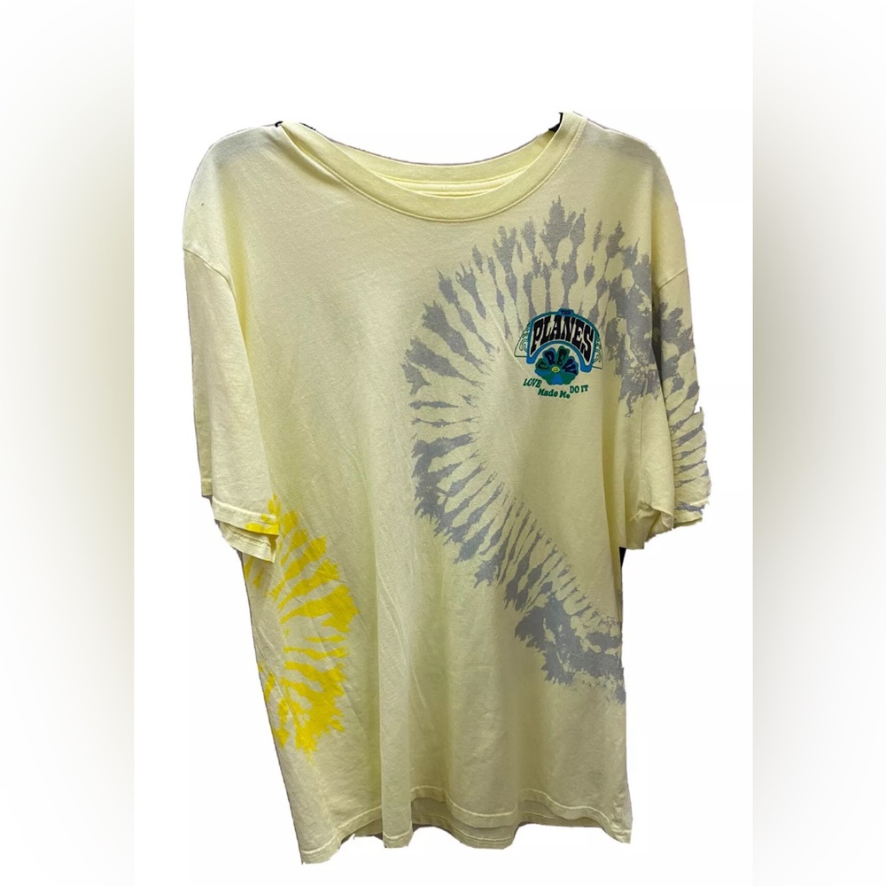 NEW PAPER PLANES CREW YELLOW ROCNATION￼ ￼CONCERT TEE SHIRT SIZE  XL  TIE DYE